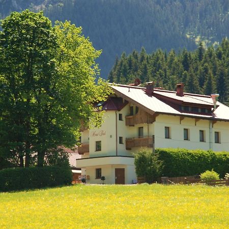 Haus Tirol Hotel Brixen im Thale Exterior photo